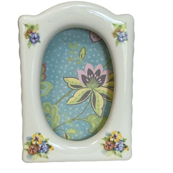 Pansies Frame Donegal Parian China Ireland Vintage Ceramic Photo Frame 6.25" h - Picture 1 of 13
